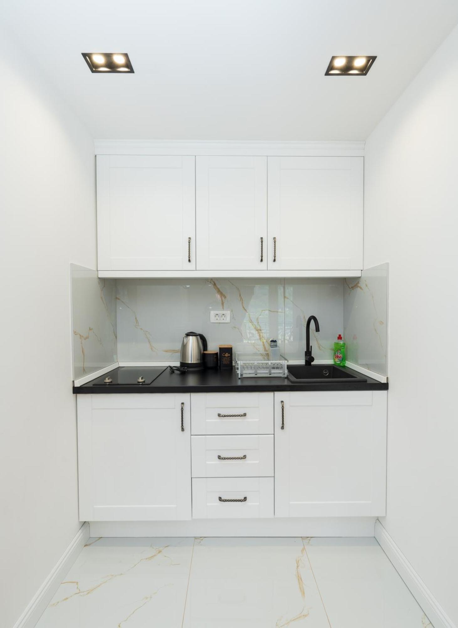 Ema Apartments พลาฟ ภายนอก รูปภาพ
