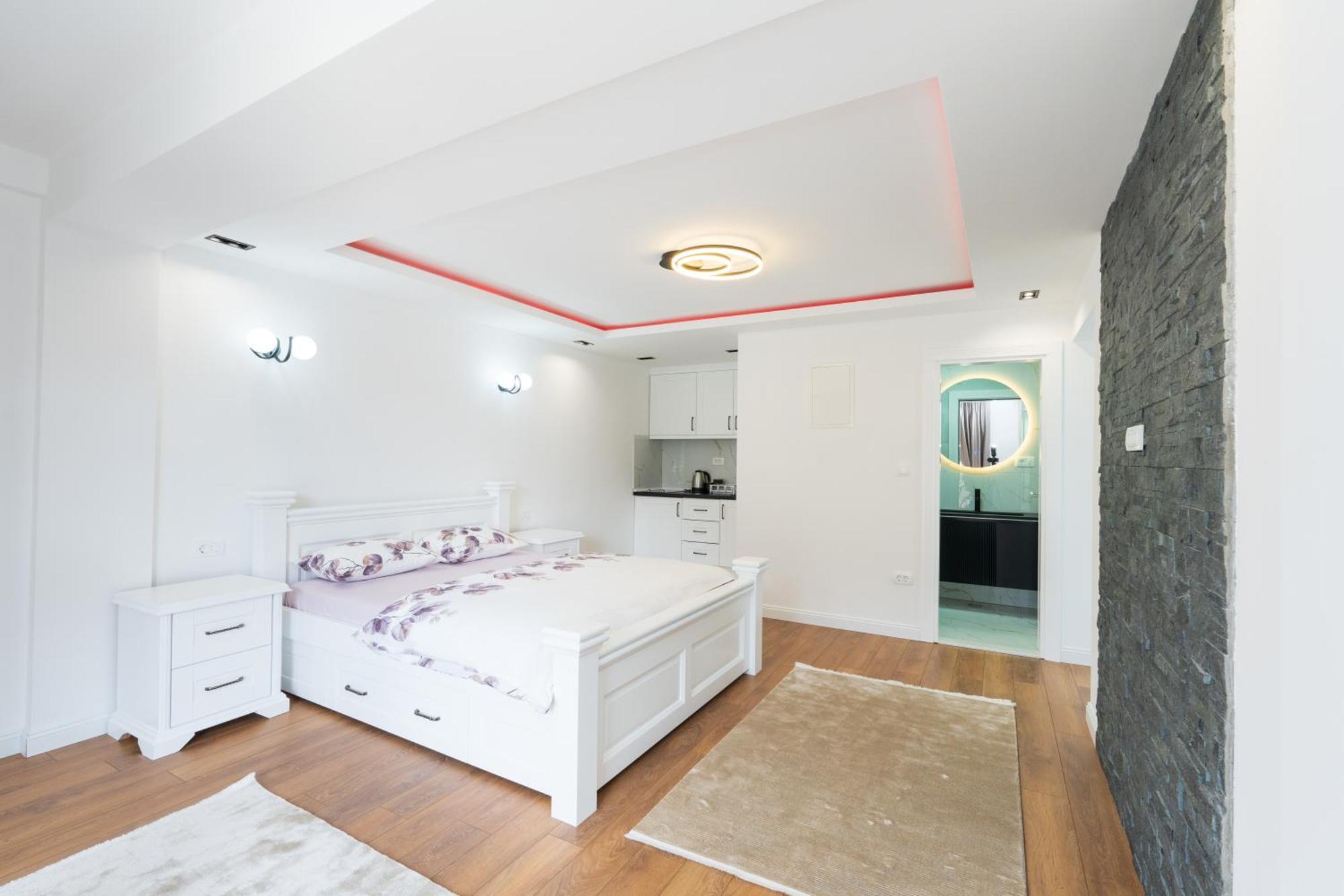 Ema Apartments พลาฟ ภายนอก รูปภาพ